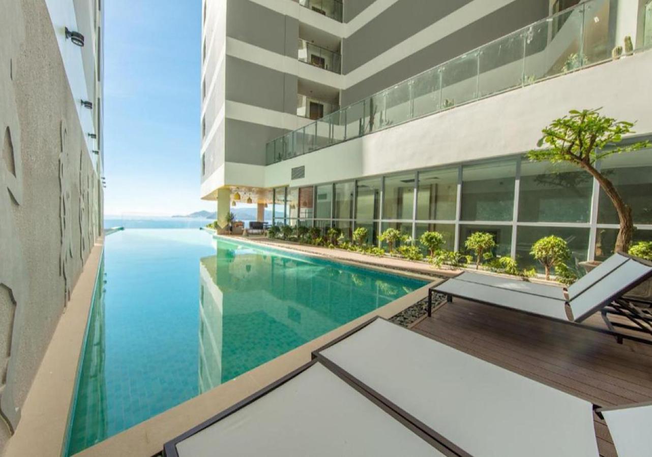 Panorama Luxury Beach Nha Trang Hotel Exterior photo