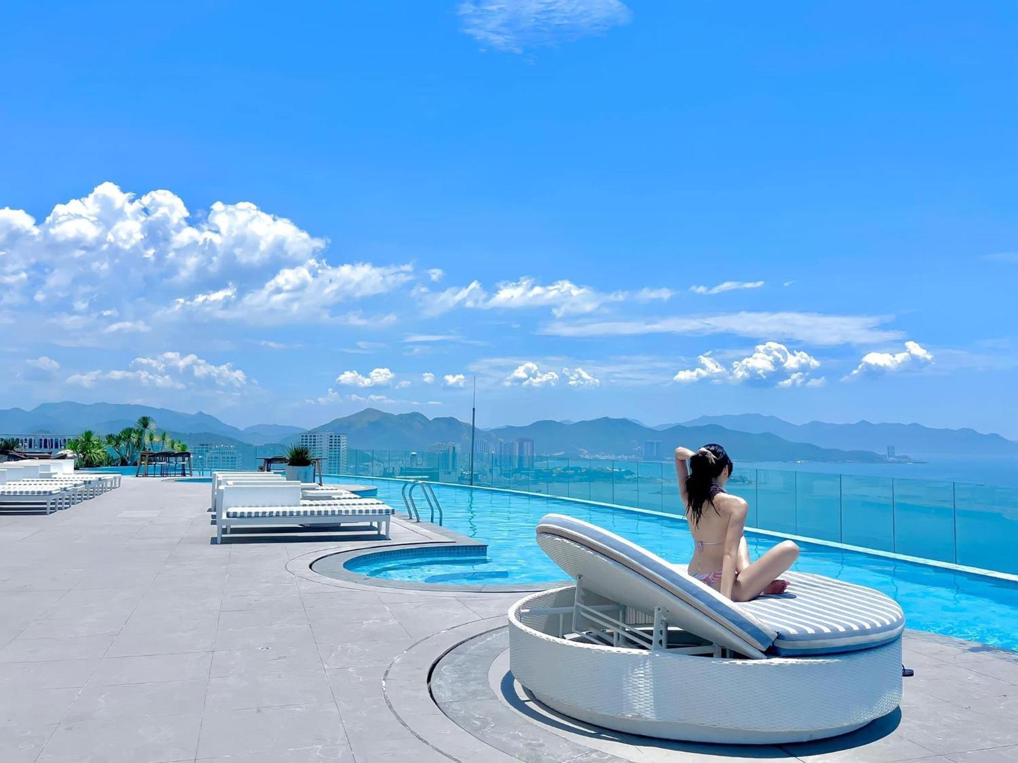 Panorama Luxury Beach Nha Trang Hotel Exterior photo